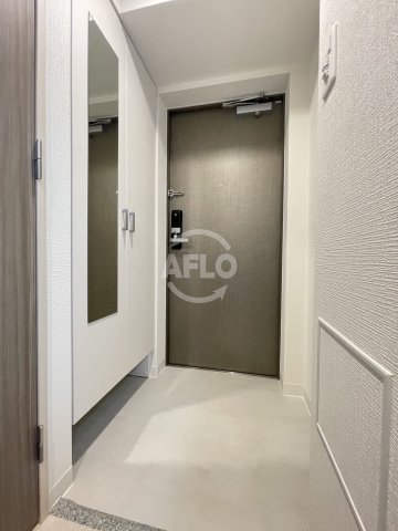 玄関　エスリードレジデンス大阪本町　玄関