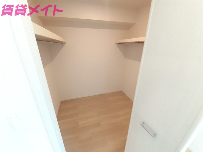 収納　同型タイプの写真です