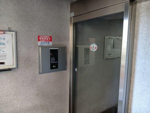 エントランス
