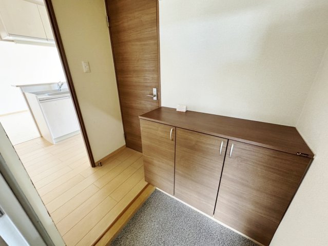 玄関　※同じ間取りの別部屋のお写真です※