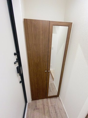 その他　姿見あります。