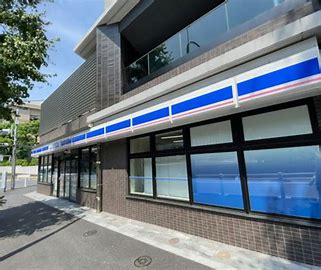 コンビニ　ローソン 渋谷四丁目店（コンビニ）まで448m