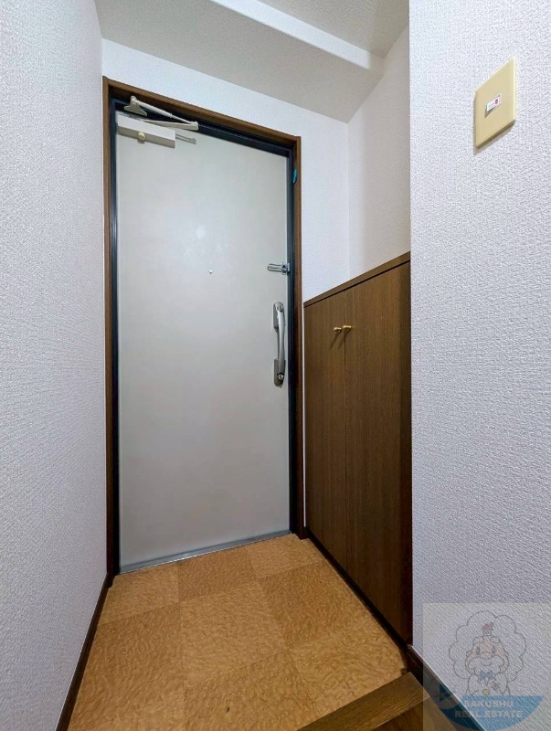 玄関　同間取り別室の参考写真