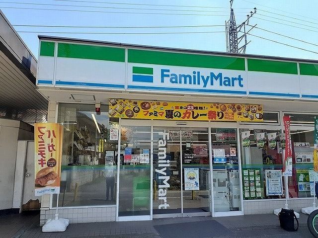コンビニ　ファミリーマート 仏子駅前店（コンビニ）まで400m