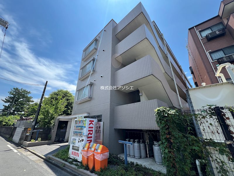 建物外観　三郷FLATSのご紹介は住まいの窓口アソシエにお任せください