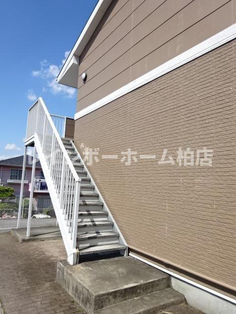 エントランス　毎日通るエントランスはこのようになっています