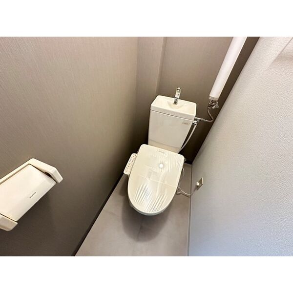 トイレ　ウォシュレット付きトイレ
