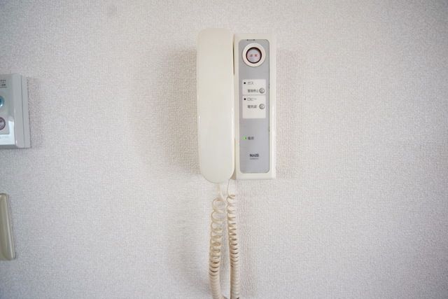 セキュリティ　★ドアフォン付き★※別部屋のお写真です
