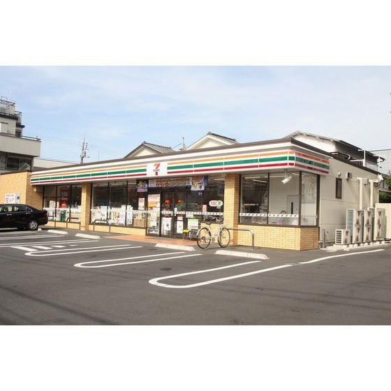 コンビニ　セブンイレブン厚木寿町１丁目店（コンビニ）まで210m