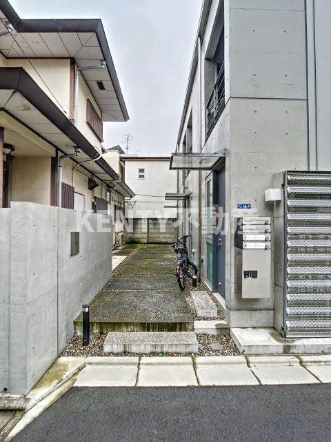 エントランス　毎日通るエントランスはこのようになっています