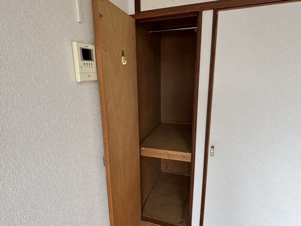 収納　上下２段収納☆