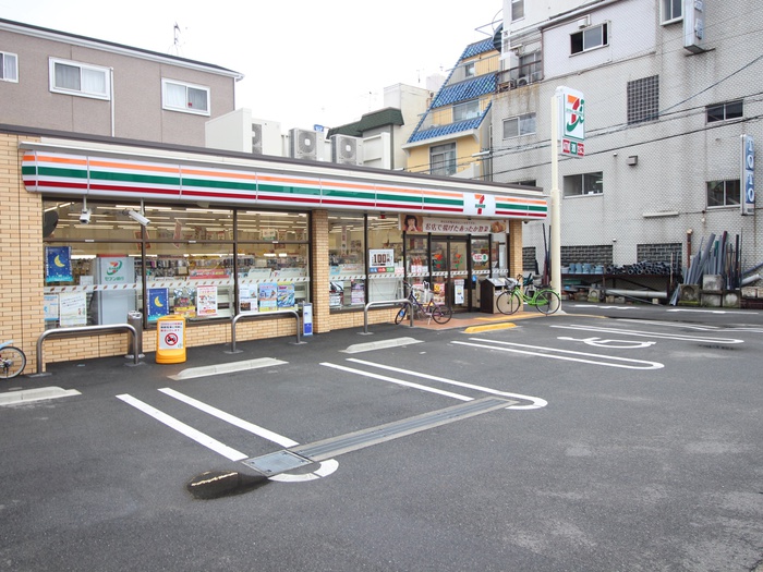 コンビニ　セブンイレブン大阪長居西１丁目店（コンビニ）まで200m