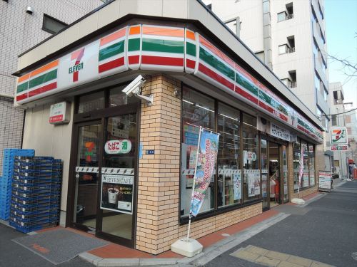 コンビニ　セブンイレブン江東新大橋3丁目店（コンビニ）まで80m