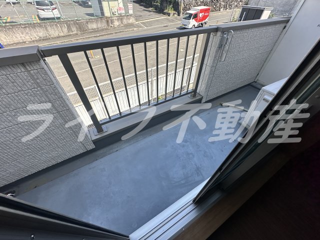 バルコニー　落ち着いた時間を過ごせるバルコニーです