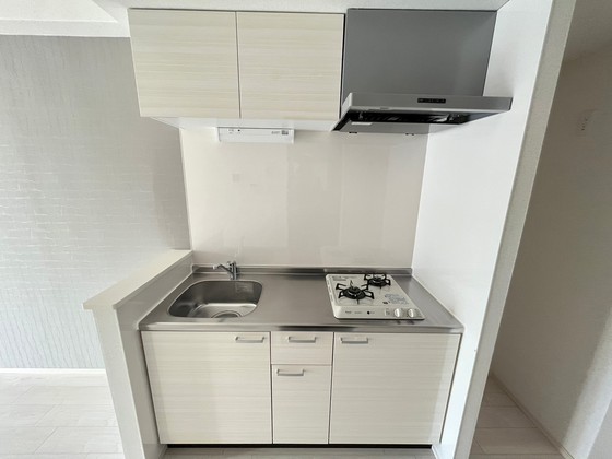 キッチン　※別部屋の写真です
