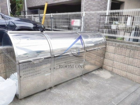 その他共有部分　敷地内ごみ置き場です。