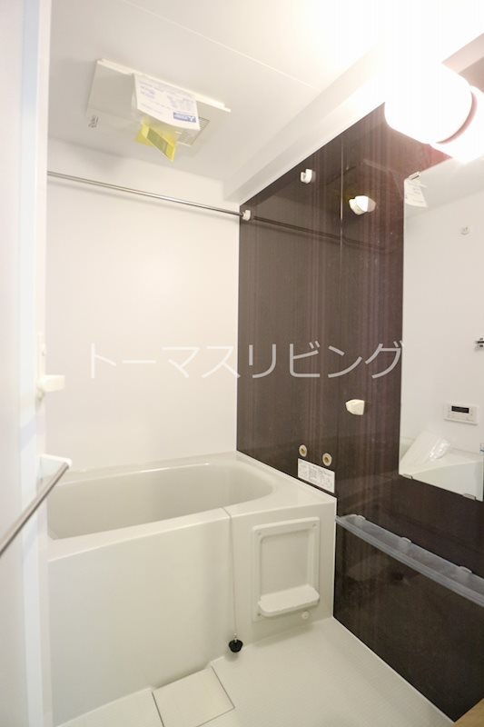 バス・シャワールーム　新築時参考写真です。