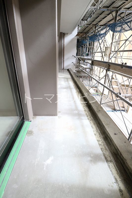 バルコニー　新築時参考写真です。