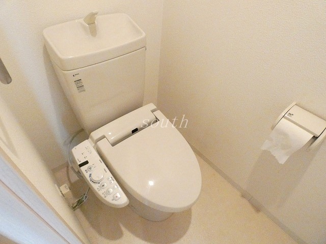 トイレ　ウォシュレット付きのトイレ