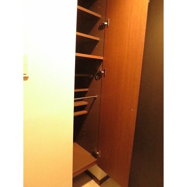 その他設備　★シューズＢＯＸです★