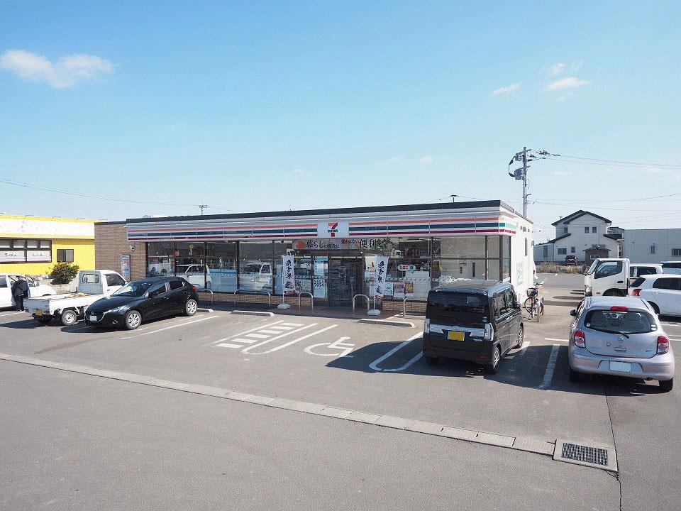 コンビニ　セブンイレブン佐賀白石廿治店（コンビニ）まで211m