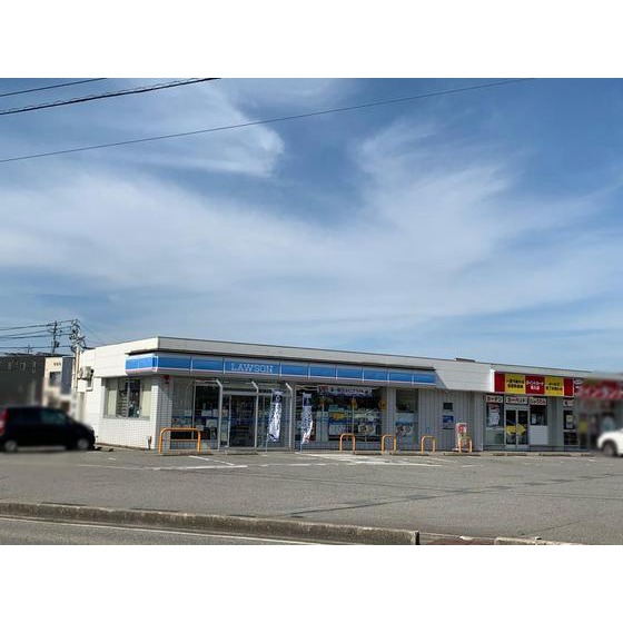 コンビニ　ローソン富山藤木店（コンビニ）まで500m