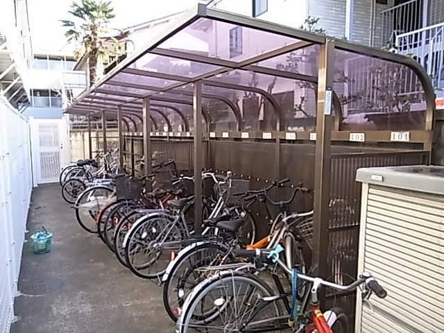 駐車場　★駐輪場★
