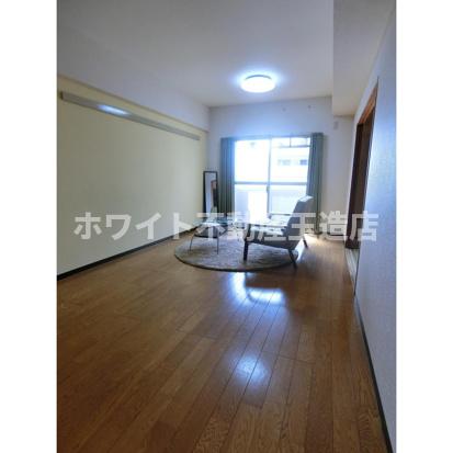 居室・リビング　家具家電は設備ではございません。