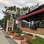 飲食店　ロイヤルホスト芦屋店（飲食店）まで840m