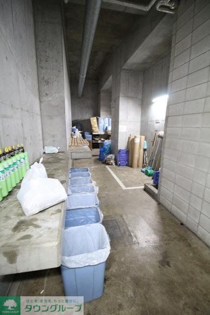 その他共有部分　☆ゴミ置き場☆