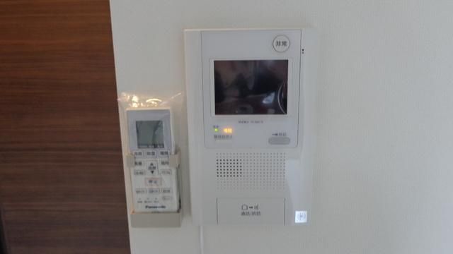 セキュリティ　モニター付インターホン