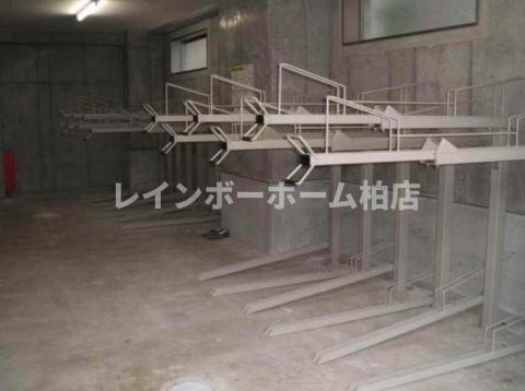 その他共有部分　駐輪スペースになります