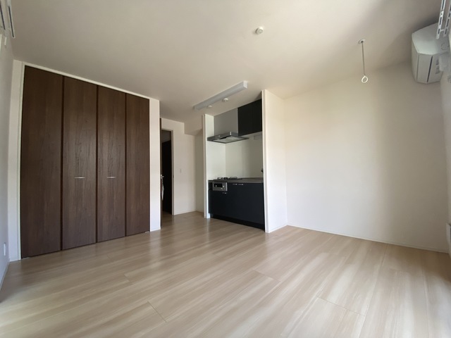 居室・リビング　明るいお部屋ですね！