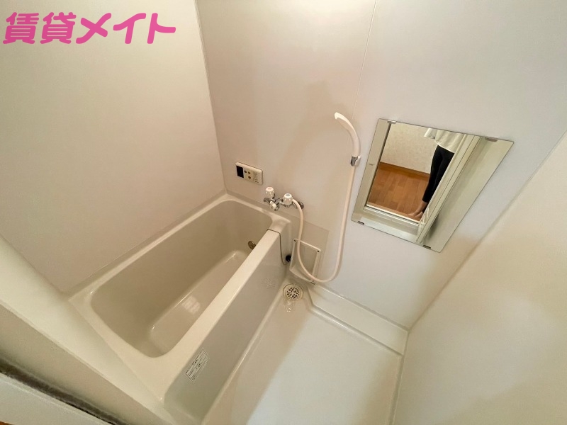 バス・シャワールーム　同型参考写真