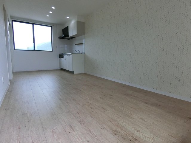 その他部屋・スペース　お掃除のしやすいフローリング仕様です♪（同仕様画像）