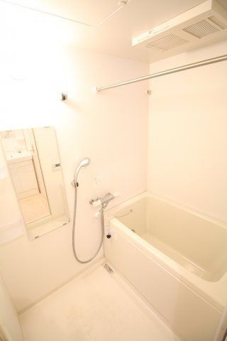バス・シャワールーム　（別タイプ参考写真）パストラル田端ポプラ　北区田端3