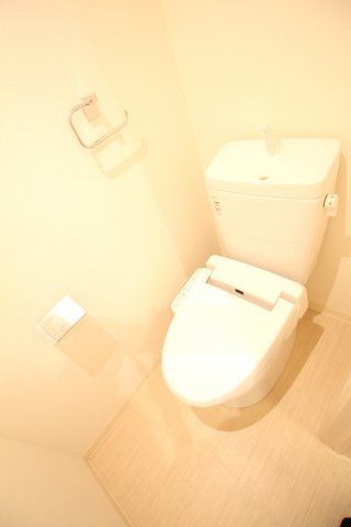 トイレ　（別タイプ参考写真）パストラル田端ポプラ　北区田端3