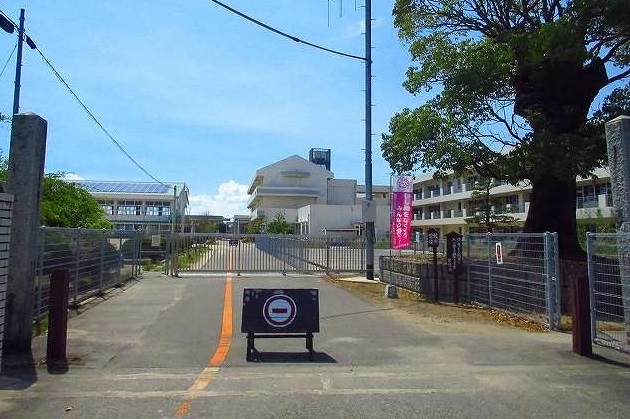 小学校　兵庫小学校（小学校）まで1300m