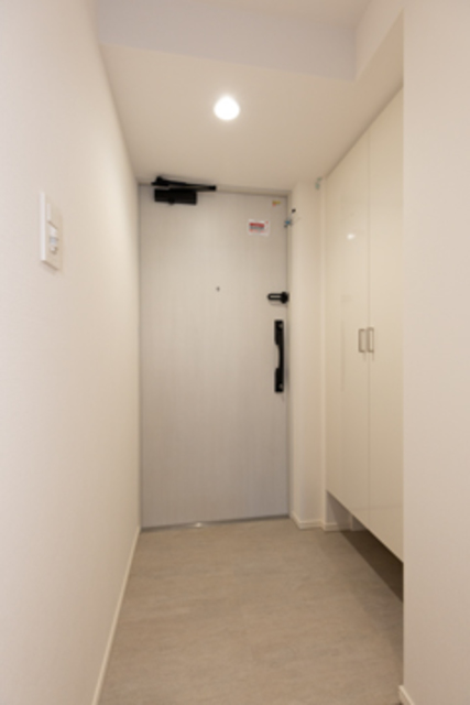 玄関　※写真は同タイプ住戸です。