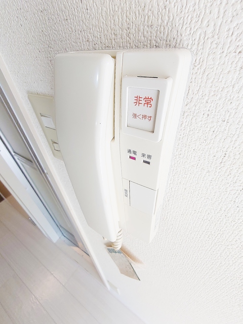 セキュリティ　オートロック付き
