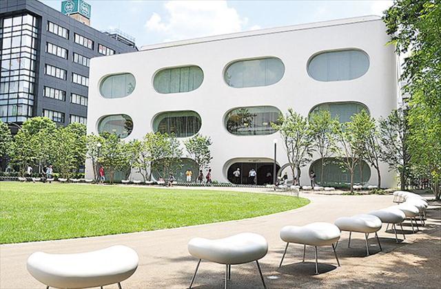 図書館　武蔵野プレイス（図書館）まで562m