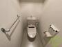トイレ　トイレはウォシュレット付きです。シャワートイレは嬉しいですね