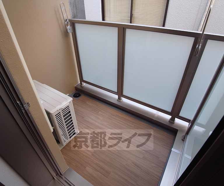 バルコニー　奥行きのあるバルコニーです。