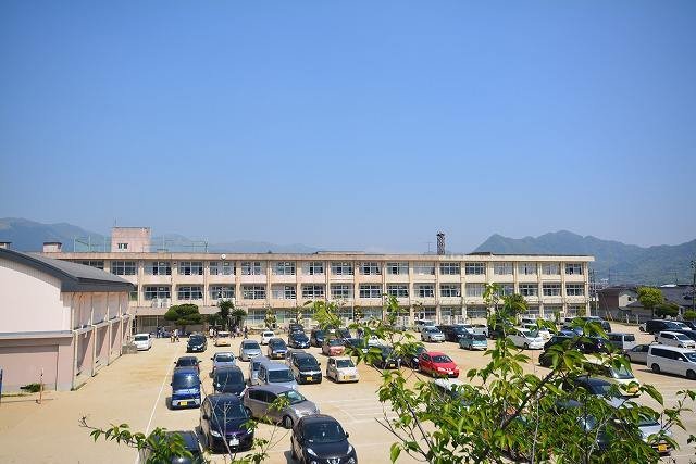 その他　行橋市立　延永小学校まで900m