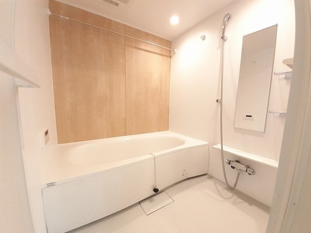 バス・シャワールーム　日々の疲れを癒すお風呂付です