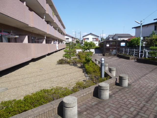 その他共有部分　★バルコニー側きれいに整備されてます★