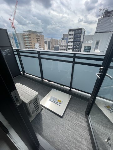 バルコニー　(参考)同マンション同間取り他部屋の写真