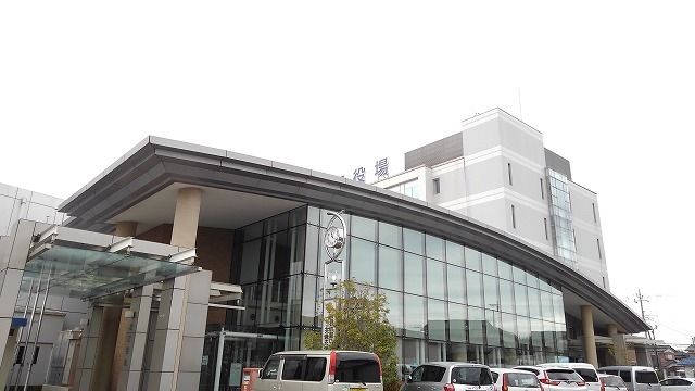 役所　境町役場（役所）まで800m