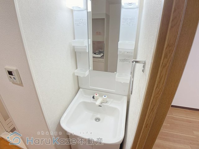 名鉄名古屋本線 呼続駅 徒歩3分 3階建 築24年の内装写真