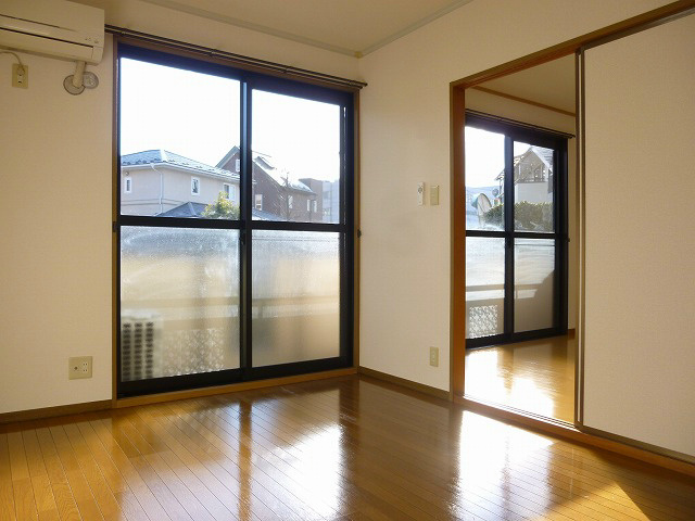 居室・リビング　101号室のお部屋です
